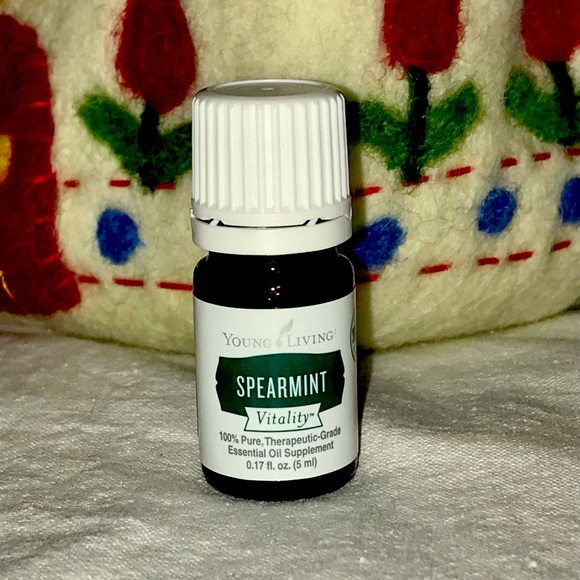 NWT Young Living Spearmint Essential Oil